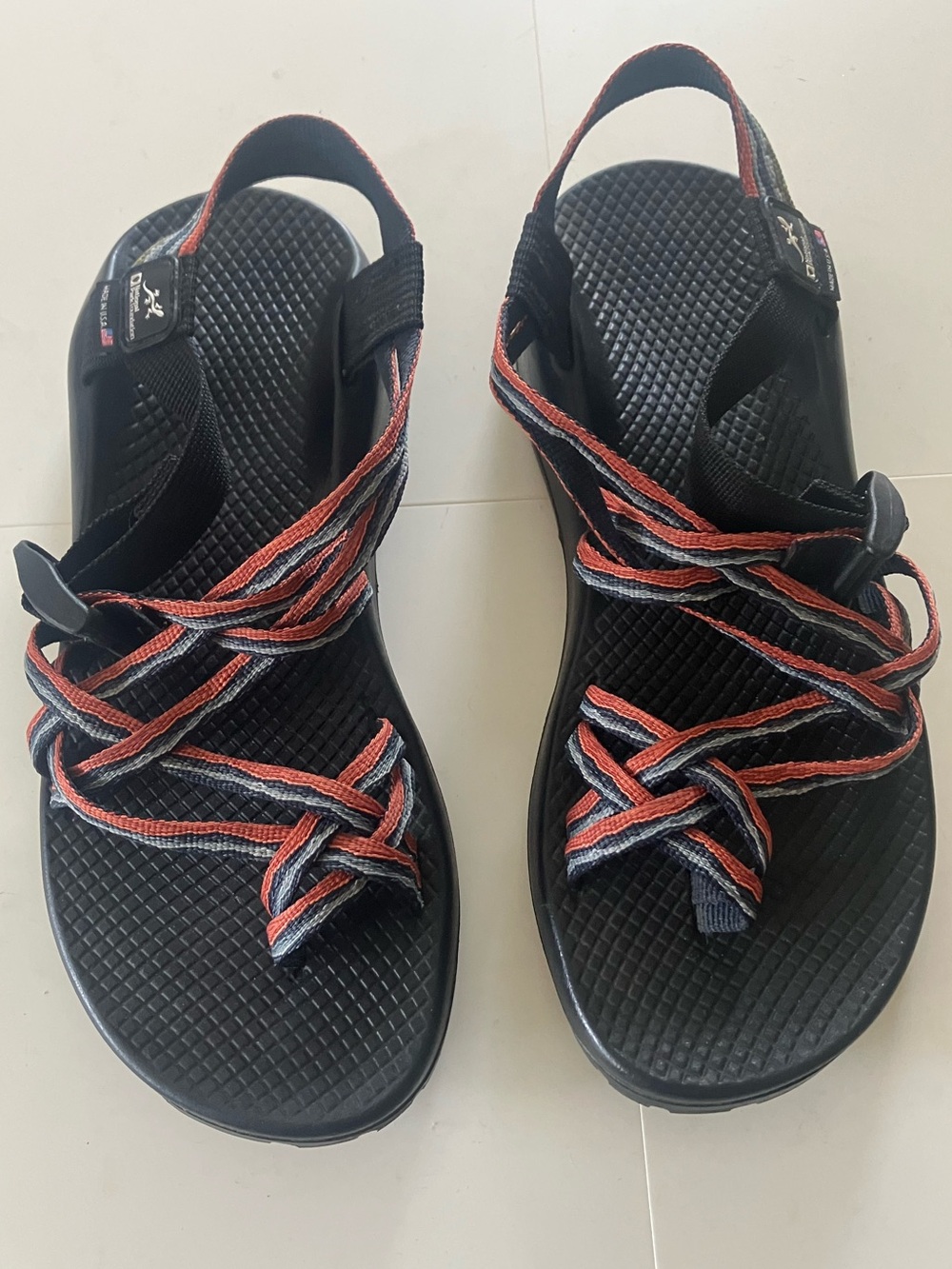 CHACO EXCLUSIVE SMOKY MOUNTAIN DESIGN Sandals Size 9
